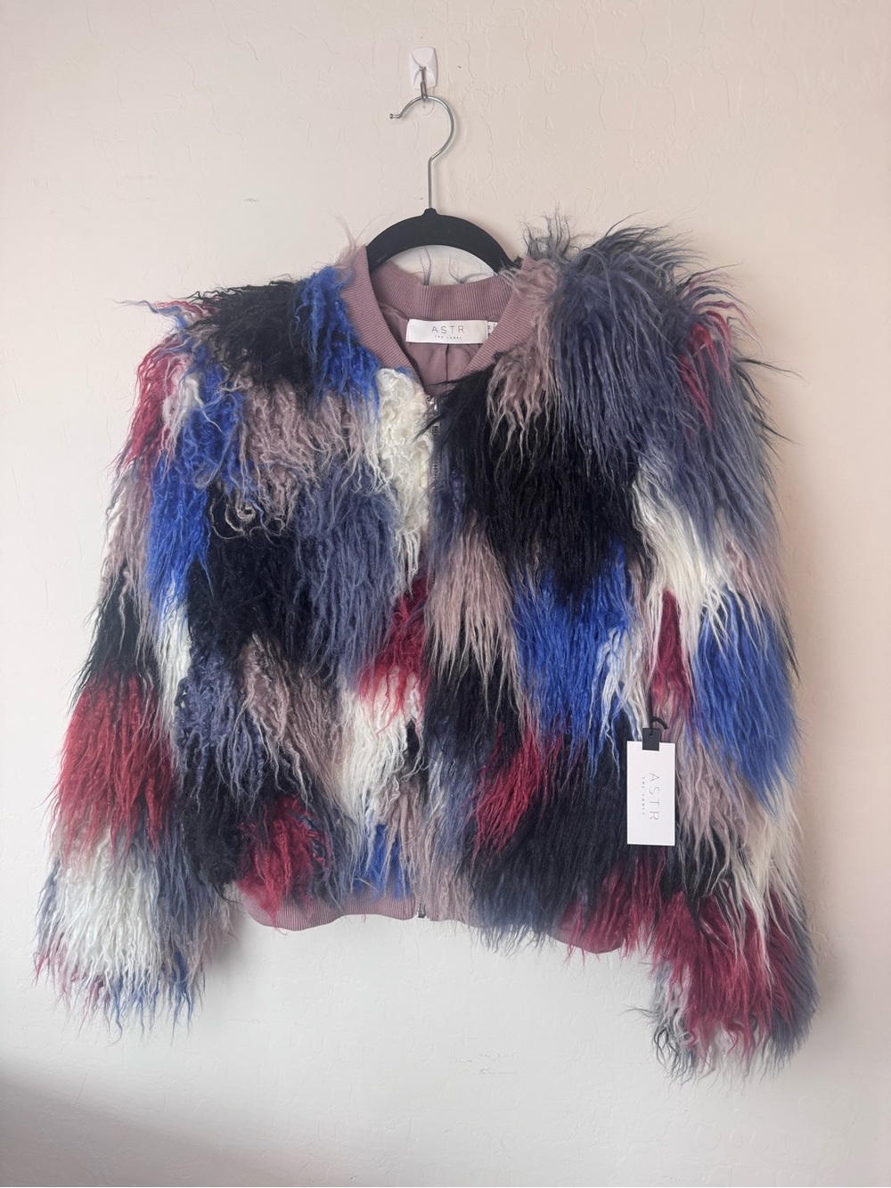 Astr Multicolor Shaggy Faux Fur Jacket size Medium - Women's